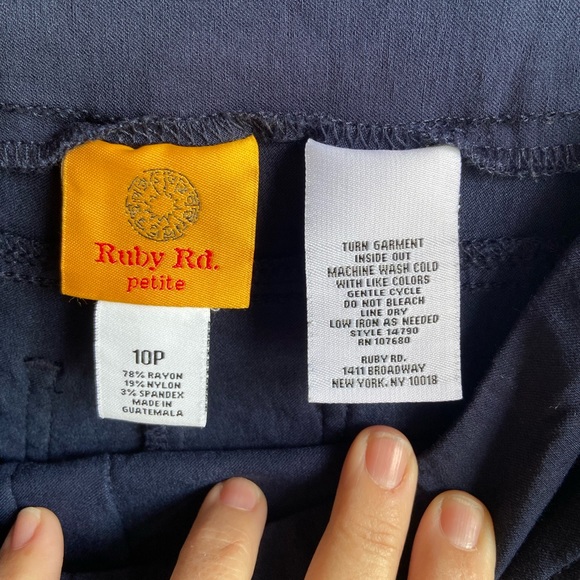 Ruby Rd. Navy Cropped Pants - Picture 5 of 5